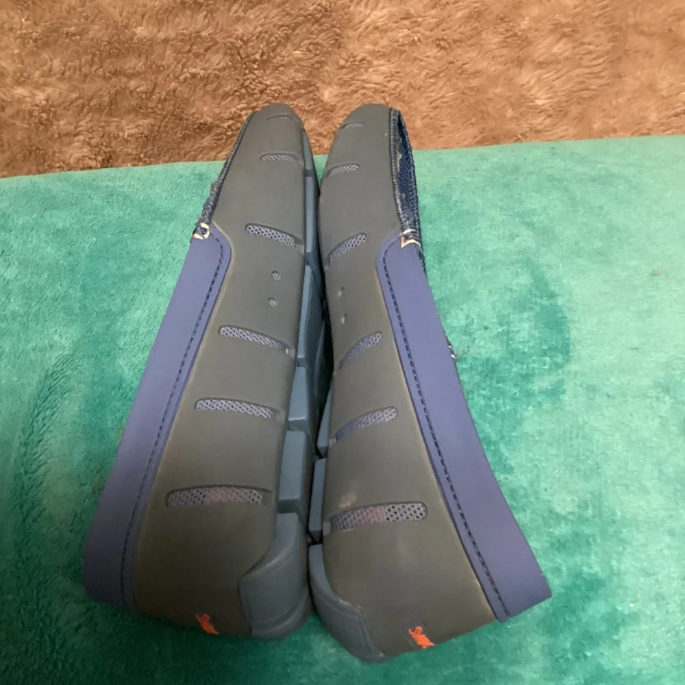 SWIMS WATER SHOES MEN’S SZ 8